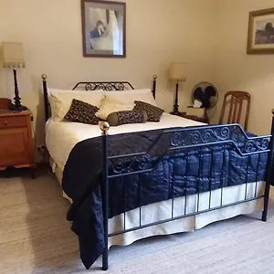 Bed & Breakfast Cornwall, Cambridge